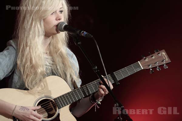 NINA NESBITT - 2012-03-10 - PARIS - La Maroquinerie - 